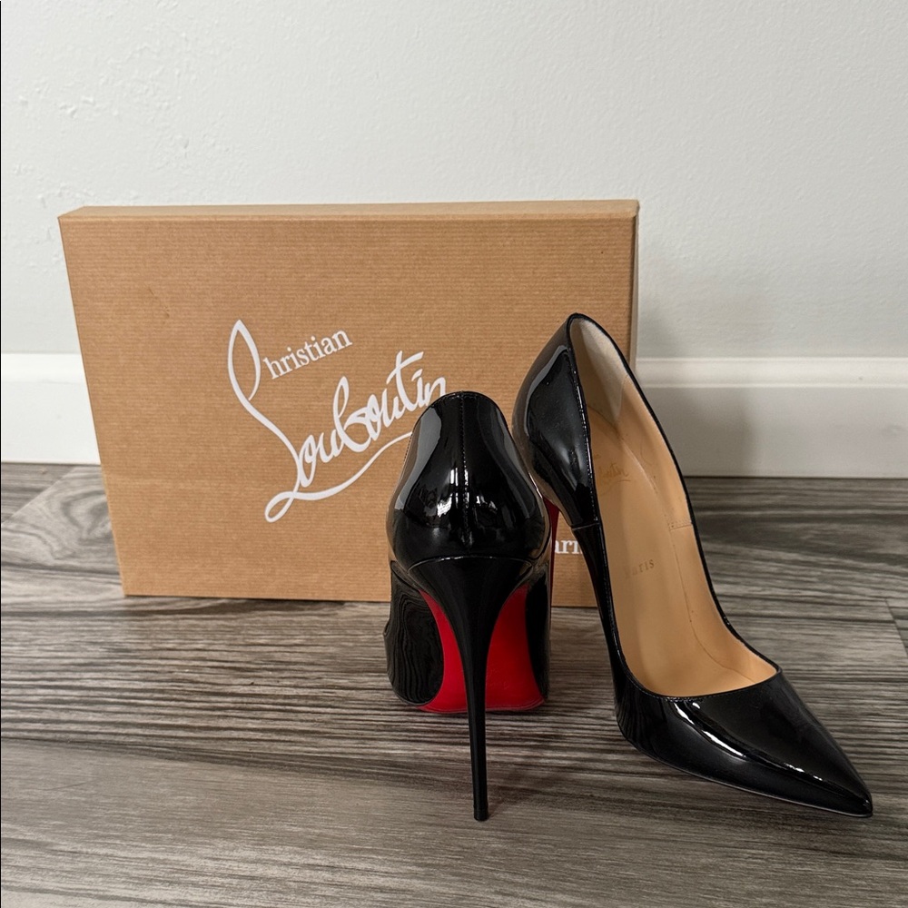 Christian Louboutin Black Stiletto So Kate Heels